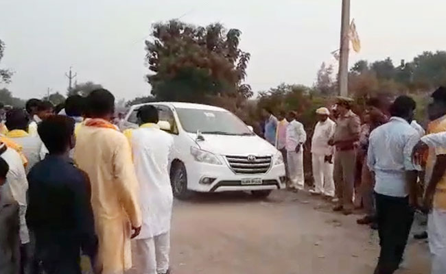 ಉತ್ತರ ಪ್ರದೇಶ ಸಚಿವನ ಬೆಂಗಾವಲು ವಾಹನ ಢಿಕ್ಕಿ: 8 ವರ್ಷದ ಬಾಲಕ ಮೃತ್ಯು